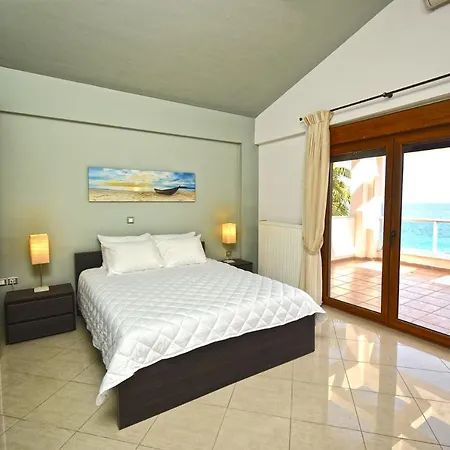 Aegean Blue Villa, Chalkidiki 빌라 크리오피지